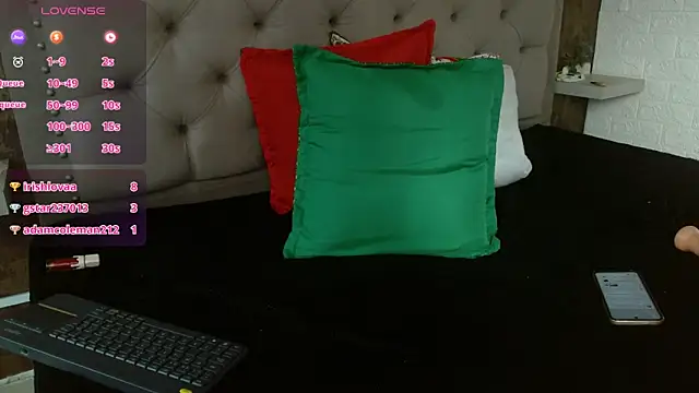 daphne_walton live sex cam