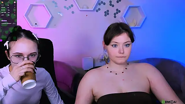 nikole_kitt live sex cam