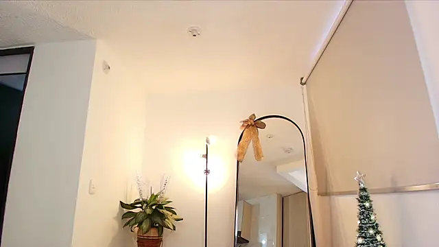 vianca_cruzz live sex cam