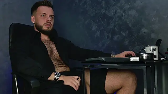 juliusmasters live sex cam