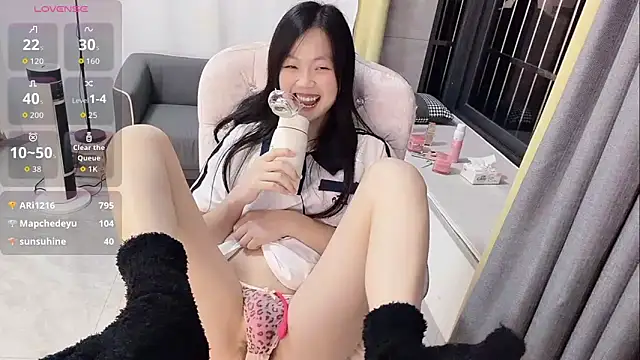 Lena-yyds live sex cam