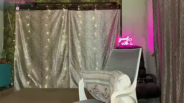 Baby_Devill live sex cam