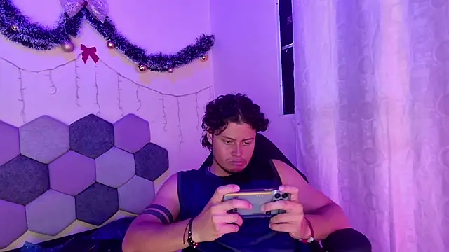 Horny_tgn live sex cam