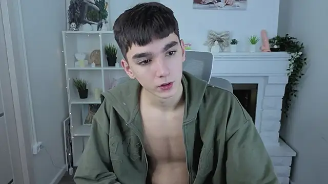 YamiTwink live sex cam