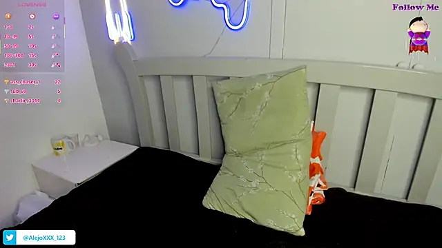 loistwink_ live sex cam