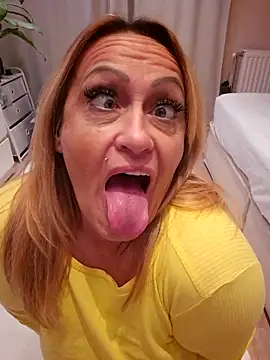 Isabellaa04 live sex cam