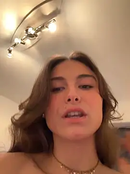 SophiiaStarr live sex cam