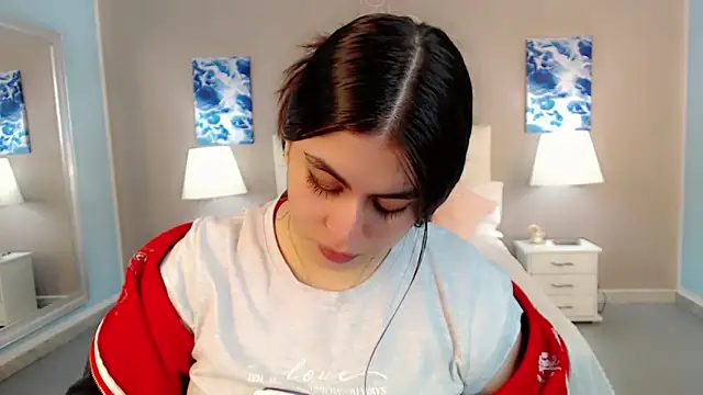 _Maddison_Ivanova_ live sex cam