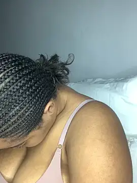 sexytinashe21 live sex cam