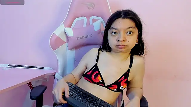 CharlotteMuller live sex cam