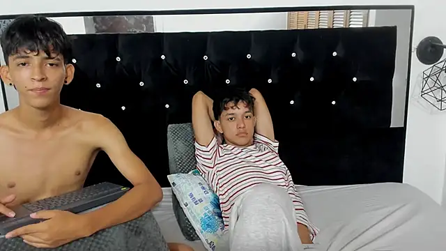 Sebas_cat live sex cam