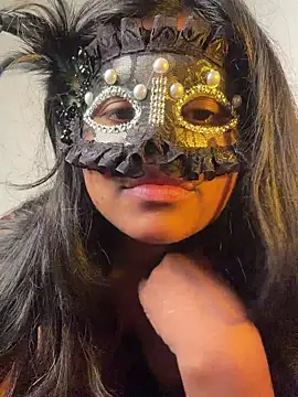 Bella_Luna18 live sex cam