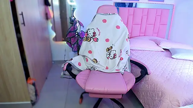 lunesweet live sex cam