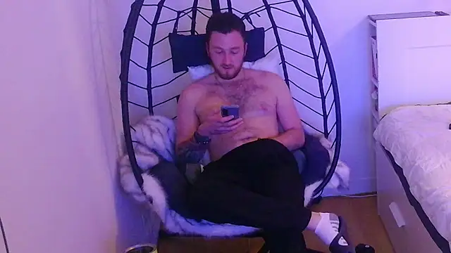 Keviios live sex cam