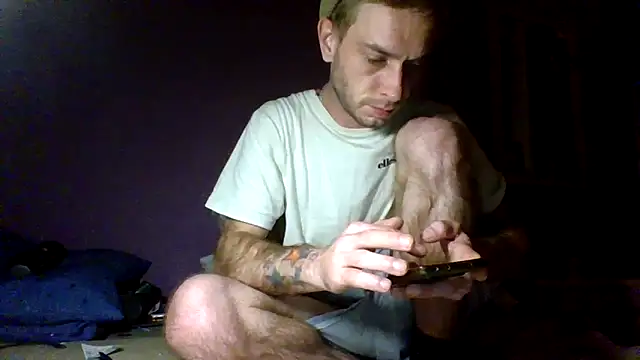 crysGERM live sex cam