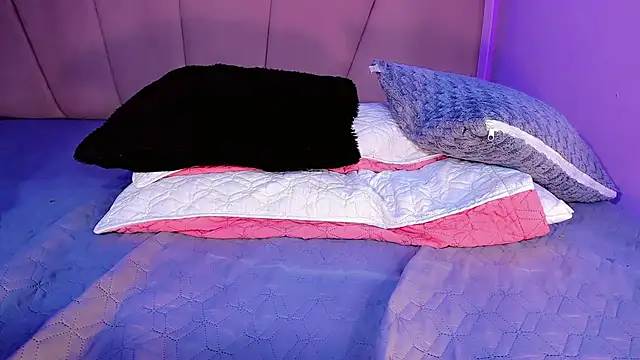 ValeriaAguilar live sex cam