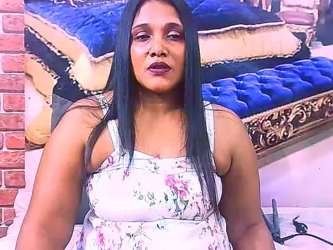 IndianSexyLady4u live sex cam