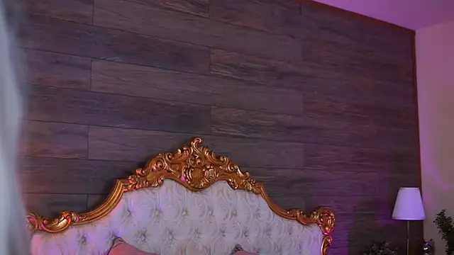 Juicy_Jessye live sex cam