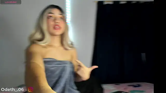 Odeth_ live sex cam