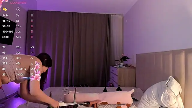 marin_light's Stripchat show and profile