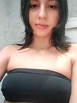 Maiden-Hot live sex cam