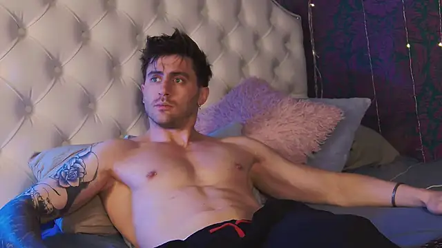 Oscar_Miller_ live sex cam