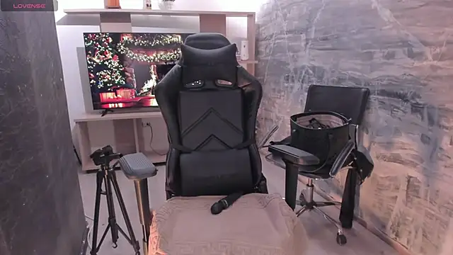 LunaBaker-1 live sex cam