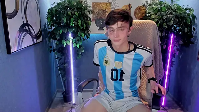 John_Weasley live sex cam