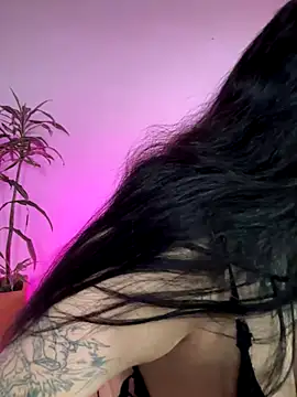 aliensexy live sex cam