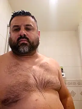 Roddog18 live sex cam