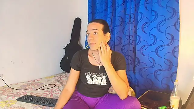 Oh_Tique live sex cam