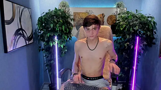 John_Weasley live sex cam