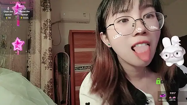 Lili_666 live sex cam