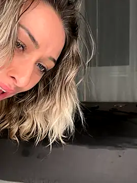 petrouchkaaa_ live sex cam