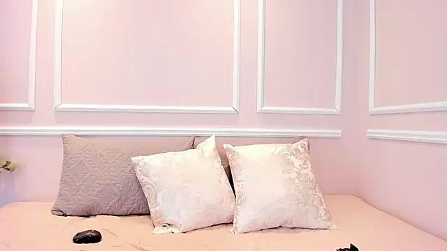 Lucy_Canel live sex cam