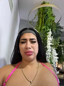 kiim_taaylor live sex cam