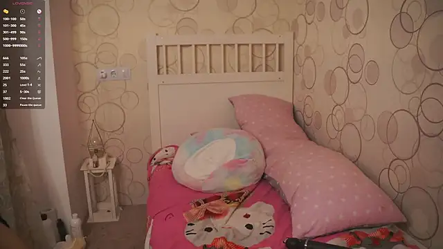 DongMolt live sex cam