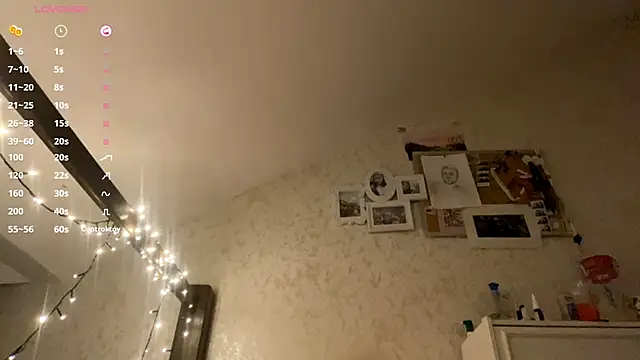 DanaCore live sex cam