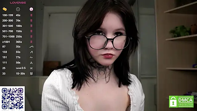 CaroleMyers live sex cam