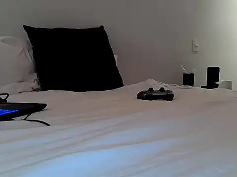 Iscariot19 live sex cam