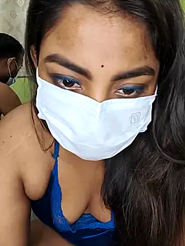 Trending_Couple live sex cam