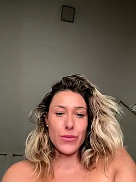 petrouchkaaa_ live sex cam