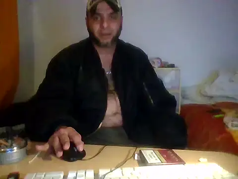 SmokedAlloy2 live sex cam