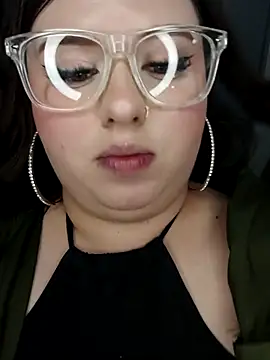 Kitty_Bms_ live sex cam