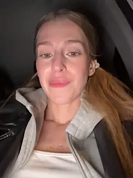 kira_mia's cam snapshot