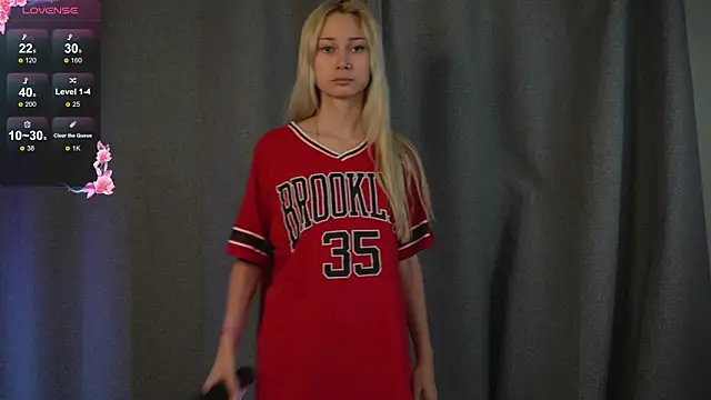 RosyChiiks's cam snapshot