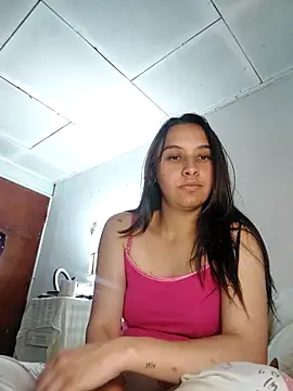 LyssaraVynn's cam snapshot