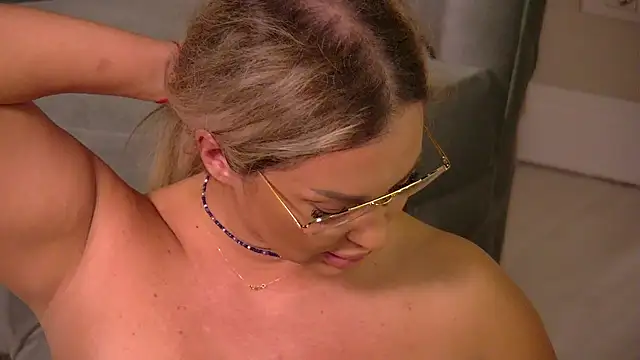 Denisse_Perry live sex cam