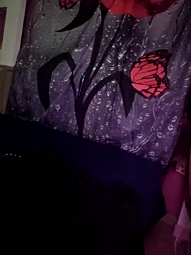 Zeina2024 live sex cam