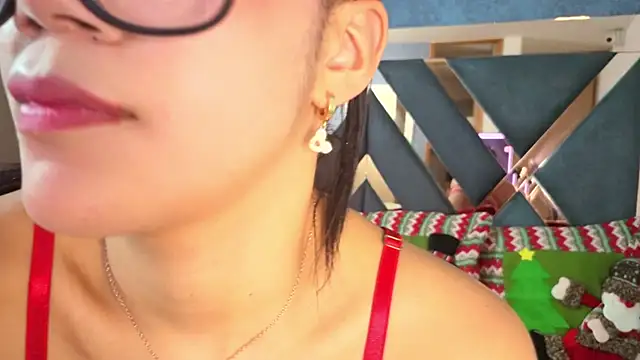 alicee_foox's cam snapshot